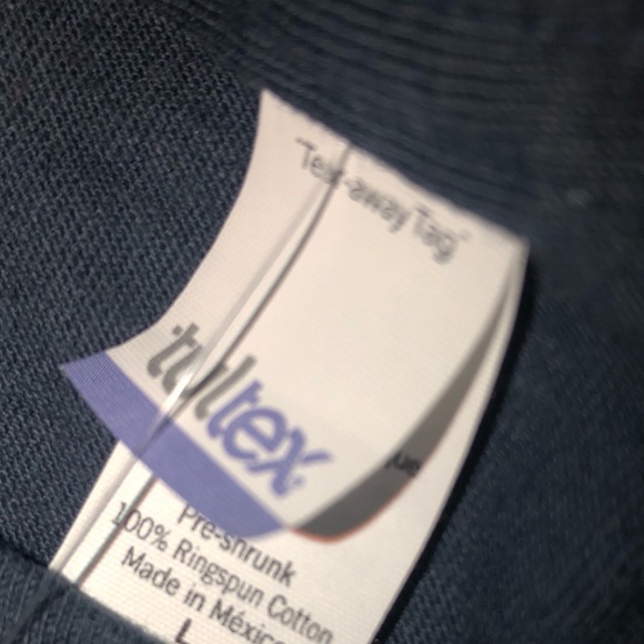 T-shirt - Picture 3 of 3